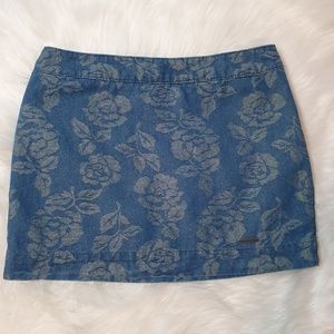 ABERCROMBIE & FITCH Embroidered Mini Skirt
